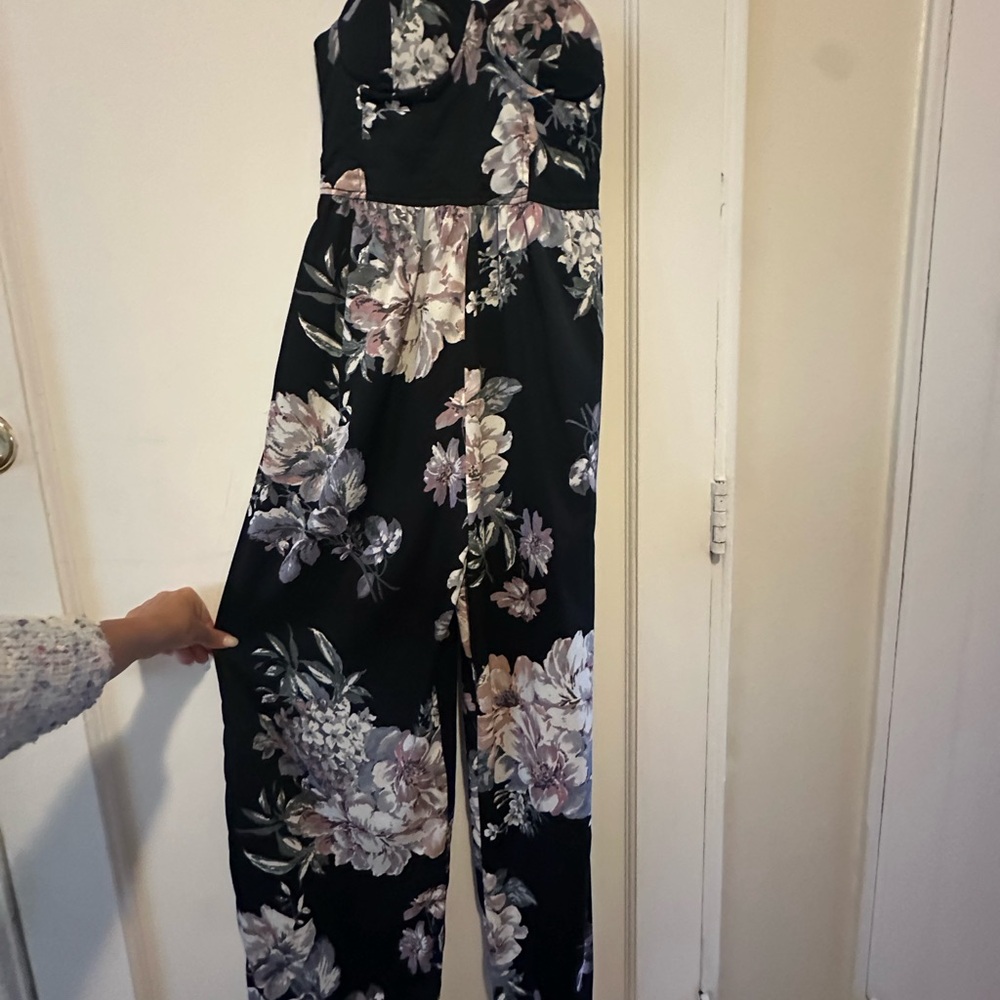 BRAND NEW without tags! Never worn! Band of Gypsies Black Floral Jumpsuit Size S